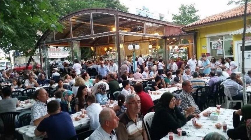 Chp &Ccedil;an İl&ccedil;e Başkanlığı İftar Yemeği D&uuml;zenledi