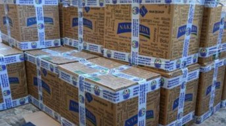 İhtiyaç Sahiplerine Yardım Kolisi Dağıtıldı