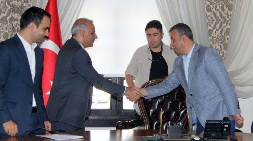 Elazığspor&rsquo;dan Vali Zorluoğlu&rsquo;na Ziyaret