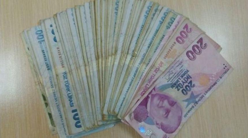 Kasadan Para &Ccedil;alan Sahte Denetmen Tutuklandı