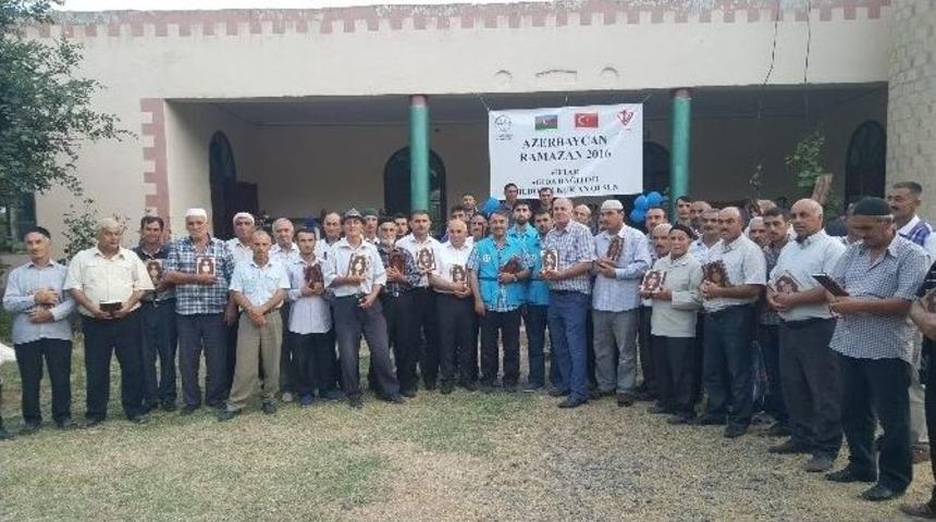 T&uuml;rkiye Diyanet Vakfı&rsquo;ndan Azerbaycan&rsquo;a Hediye 5 Bin Kur&rsquo;an-ı Kerim