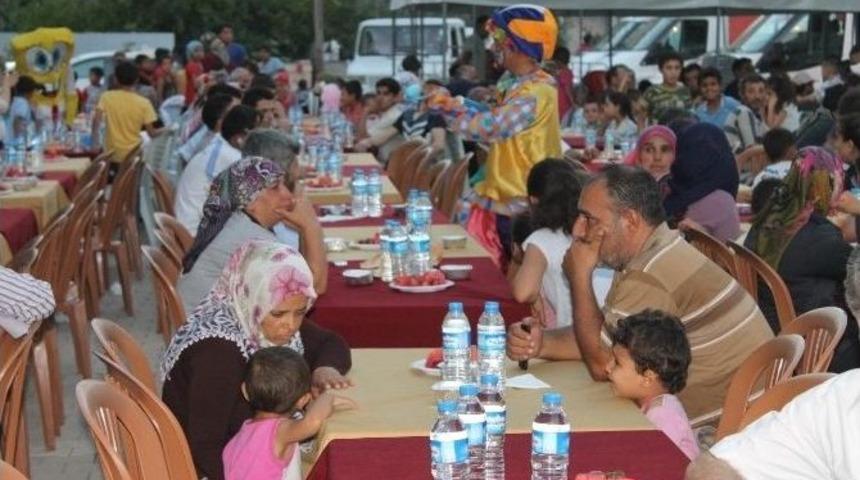 Reyhanlı Belediyesi&rsquo;den Yetimlere İftar