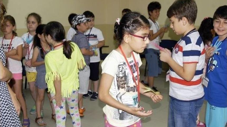 İlk&ouml;ğretim &Ccedil;ocuklarına Masal Ve Dil Yolculuğu