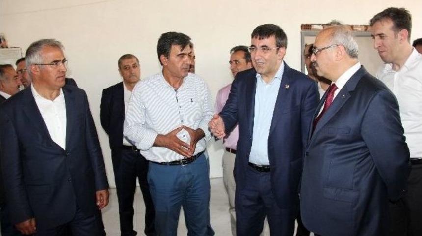 Ak Parti Genel Başkan Yardımcısı Yılmaz&rsquo;ın Bing&ouml;l Temasları