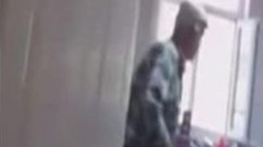 Aile Hekiminden Yaşlı Hastaya Azar İddiası