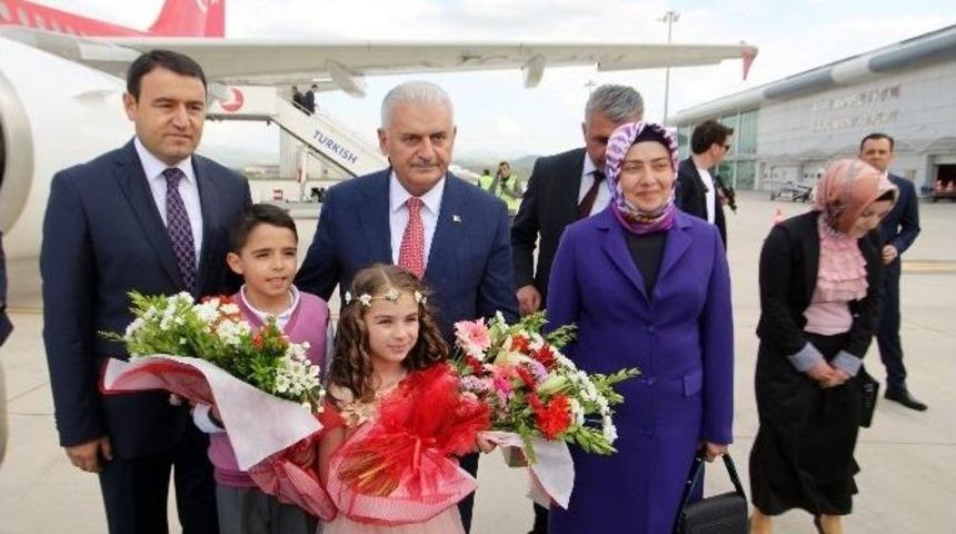 Başbakan Yıldırım Ağrı Valiliğini Ziyaret Etti