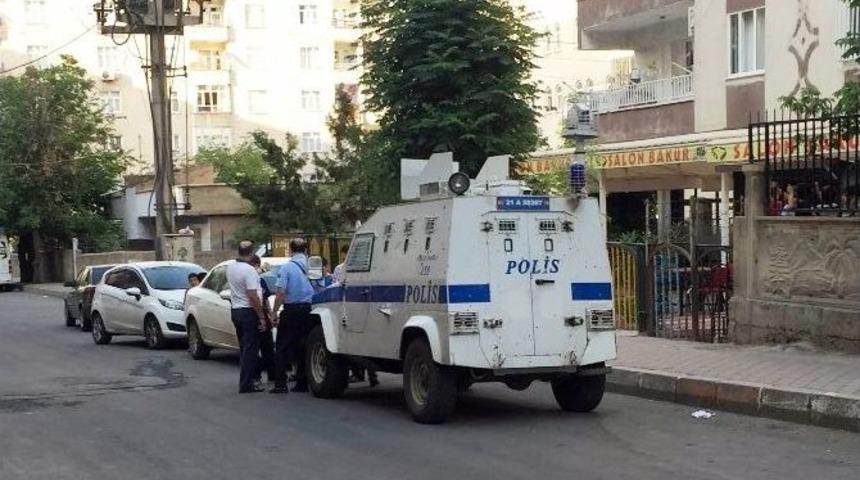 &Ccedil;alışanlarını İş Yerinden &Ccedil;ıkardı, Kendini Asmak İstedi