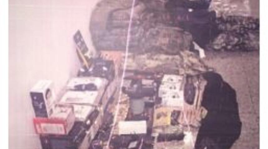 Işid Operasyonunda Canlı Bomba Yeleği Ele Ge&ccedil;irildi