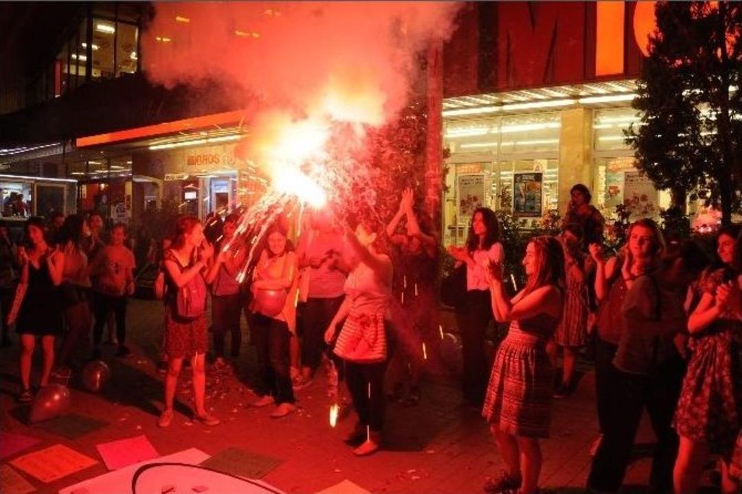 Eskişehirli Kadınlar &Ccedil;ilem Doğan&rsquo;ın Beraati Kutladı