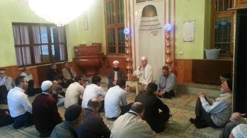 Rize&rsquo;de Muhammed Ali&rsquo;nın Ruhuna Hatm-i Şerif Okundu