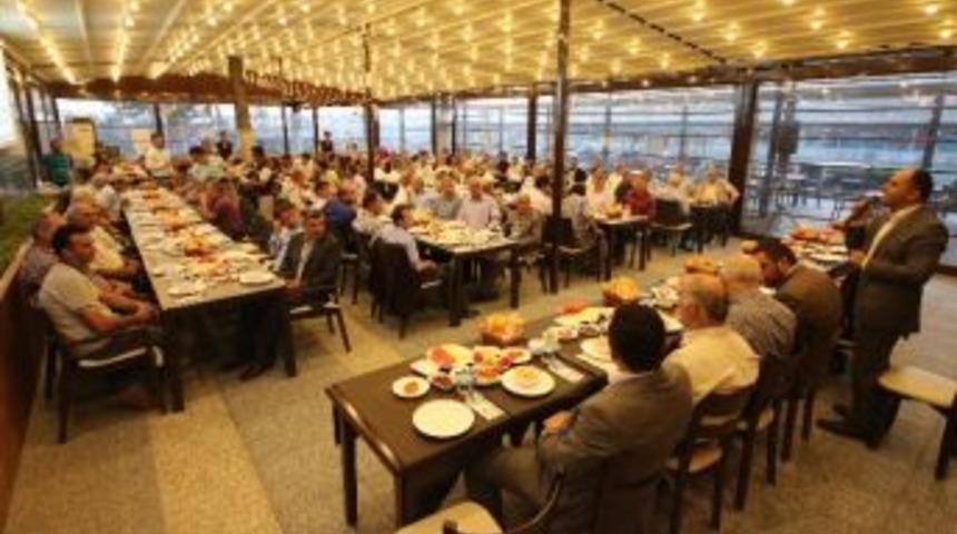 Beyşehir Belediyesi&rsquo;nden Muhtarlara İftar Yemeği