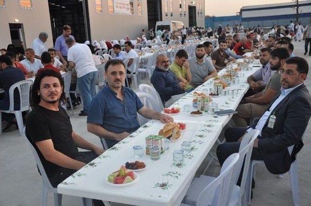 İhh’dan 500 Suriyeli Yetime İftar