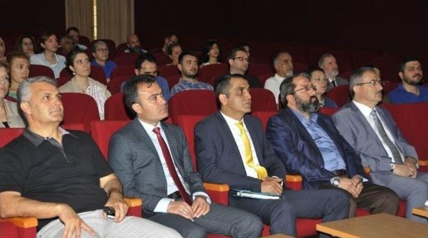 Rekt&ouml;r Şahin, Akademik Kurul Toplantısı&rsquo;na Katıldı