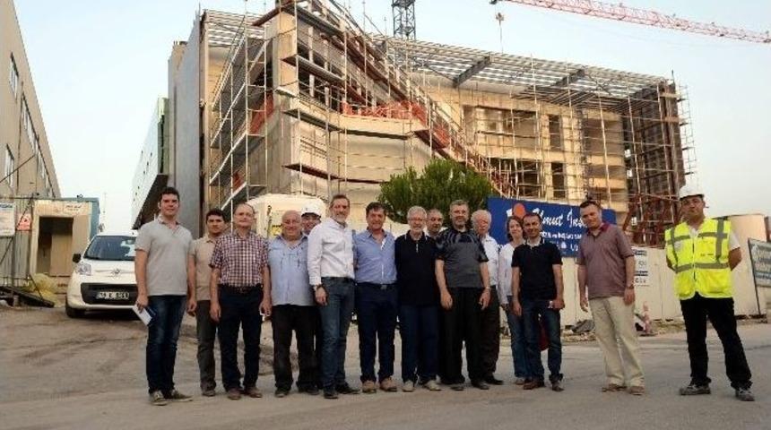 M&uuml;kemmeliyet Merkezleri Ve Btso Mesyeb Hizmet Binası Y&uuml;kseliyor