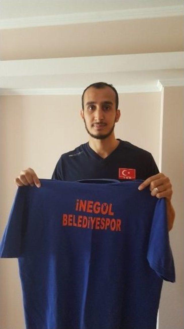 İnegöl Belediyespor, Transfer Çalışmalarını Sürdürüyor