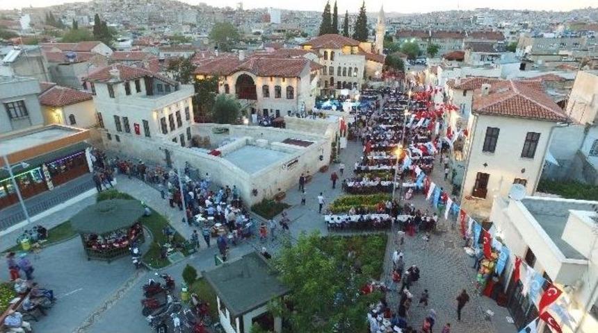 Gtb&rsquo;den 3 Bin Kişiye İftar Yemeği