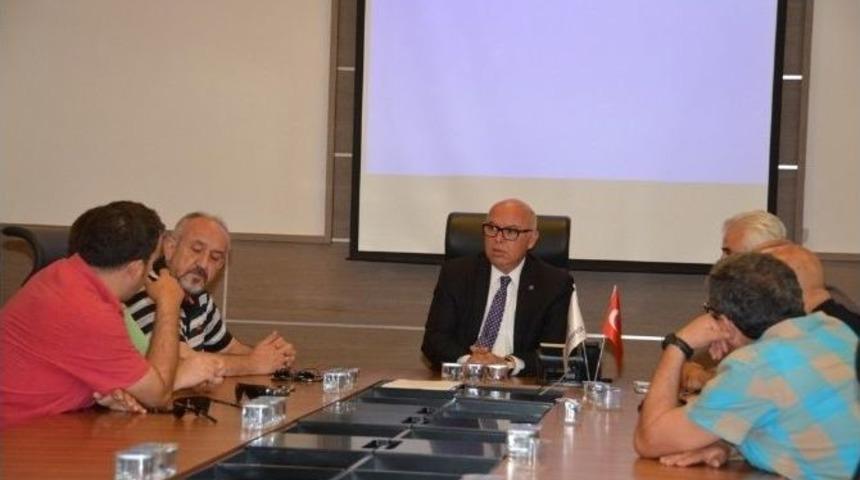 Tekirdağspor&rsquo;un Yeni Y&ouml;netim Kurulu, Başkan Eşkinat&rsquo;ı Ziyaret Etti