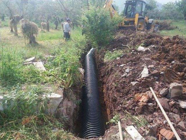 Orhangazi’de Menfez Ve Drenaj Çalışmaları