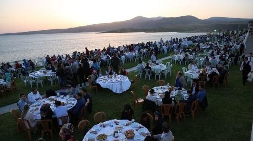 Kocasinan Belediyesi Ailesi, İftar Sofrasında Buluştu