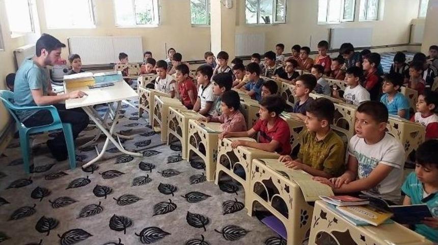 Şemdinli&rsquo;de Yaz Kuran Kursları Başladı