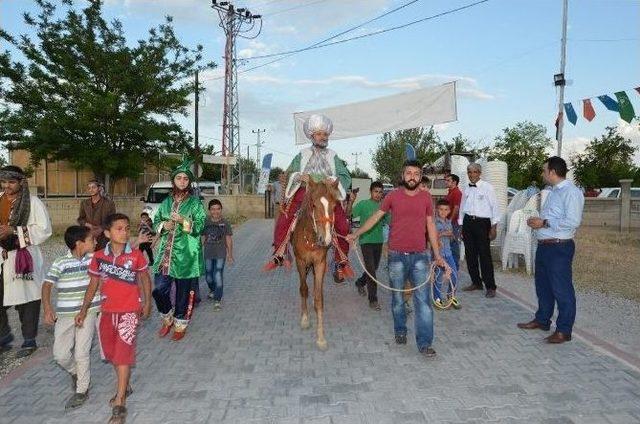 Yeşilyurt Belediyesi Meydan İftarı Şahnahan Mahallesi’nde Kuruldu