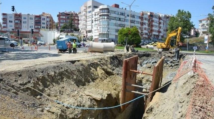 S&uuml;leymanpaşa Sahil Kuşaklama Kanalizasyon Kollekt&ouml;r Hattı İnşaatı Devam Ediyor