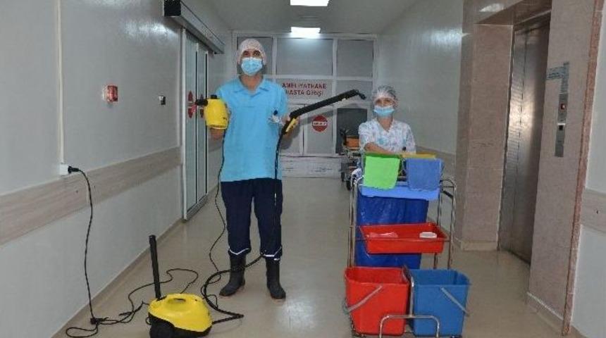 Bartın Devlet Hastanesi&rsquo;nde &rsquo;buharlı Temizlik&rsquo; D&ouml;nemi