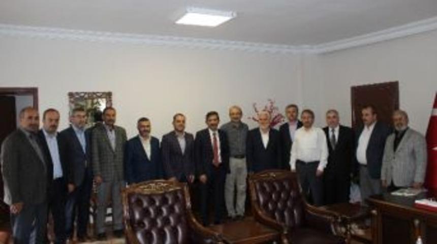 İyc&rsquo;den Vali Yıldırım&rsquo;a Hayırlı Olsun Ziyareti