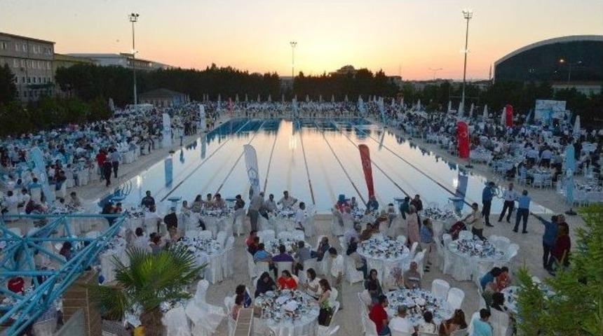 Yıldırım Belediyesi&rsquo;nden &lsquo;vefa İftarı&rsquo;