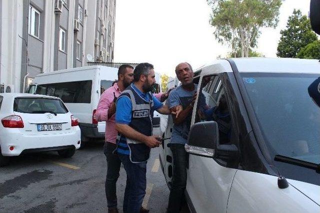 Mimar Kadını Öldüren Zanlı: “masumum, Adamın Asabını Bozmayın”