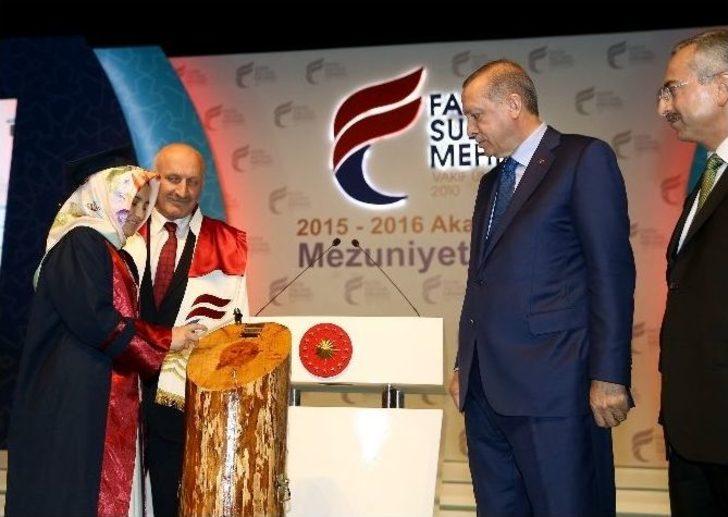 Cumhurbaşkanı Erdoğan: "sen Sanatçı Olsan Ne Olur, Profesör Olsan Ne Olur" G4