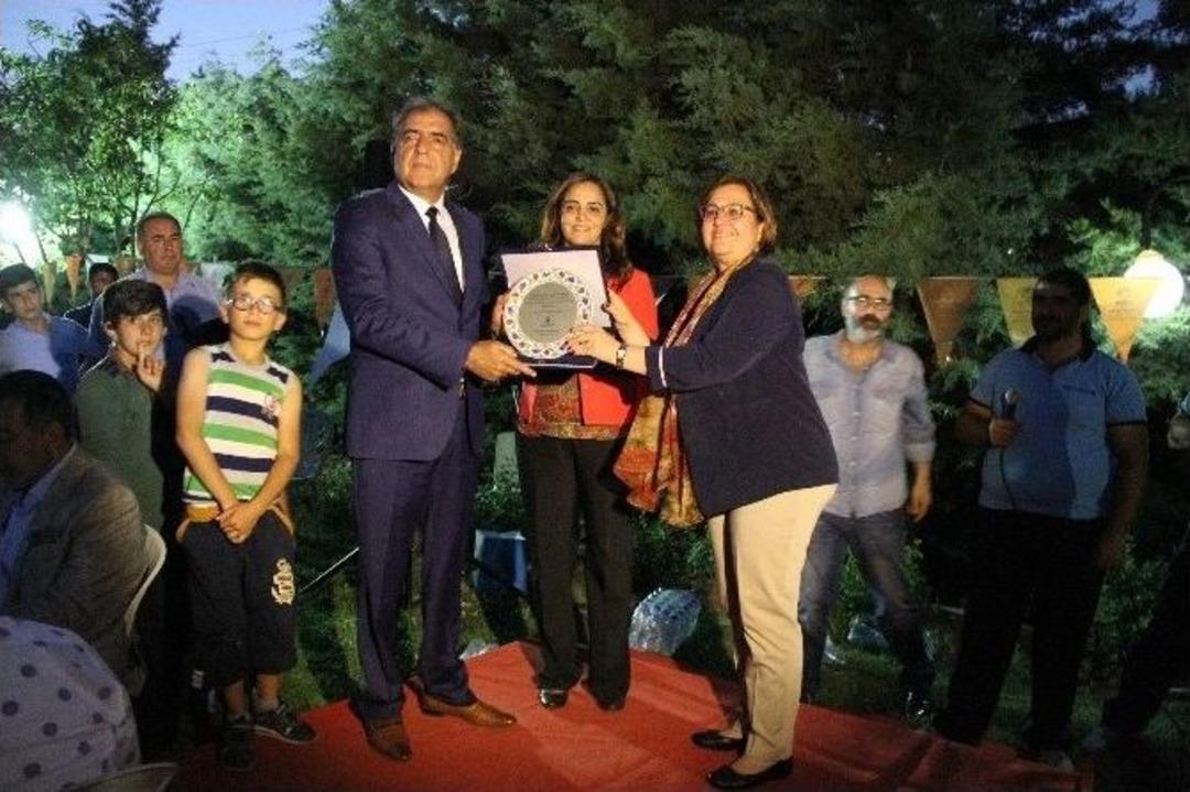 Kardeş Belediyelerden "kardeşlik Ve Dayanışma" İftarı