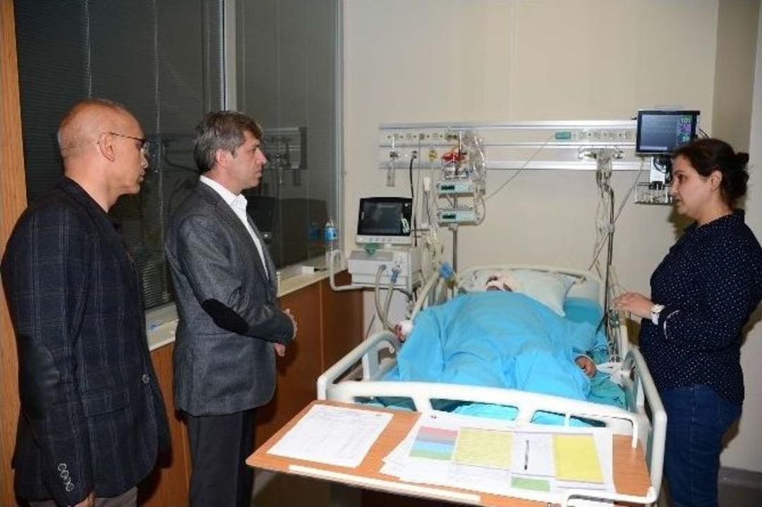Vali &Ccedil;ınar Ter&ouml;r Saldırısında Yaralananları Ziyaret Etti
