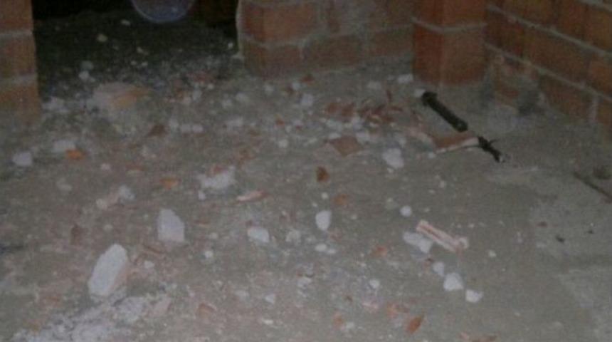 Polise Atılmak İstenen Roket Eve İsabet Etti