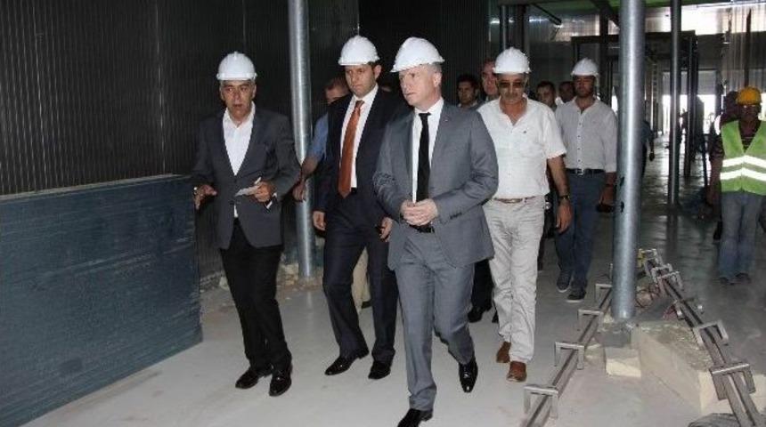 Vali G&uuml;l, Et Entegre Tesislerinde İncelemelerde Bulundu