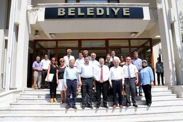 Büyükşehir’den Kırkağaç Belediyesi’ne Ziyaret