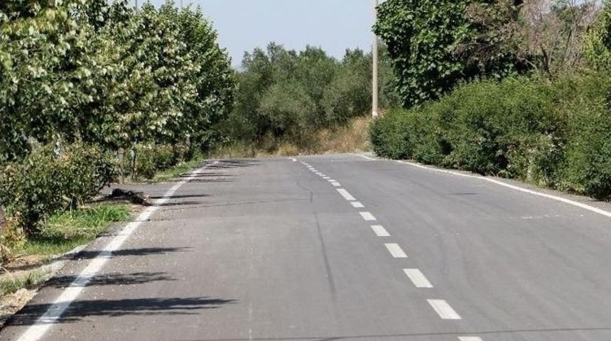 B&uuml;y&uuml;kşehir Kırkağa&ccedil; Yollarını Asfaltlıyor