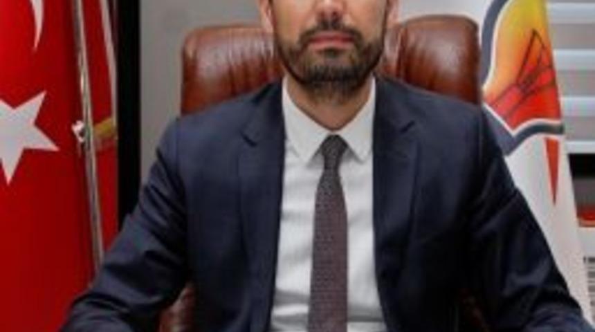 Ak Parti’nin Siyaset Akademisi Başlıyor