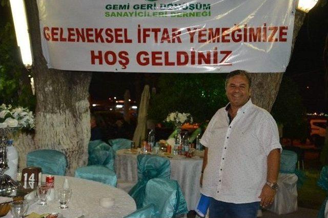 Gemisander’den Geleneksel İftar Yemeği