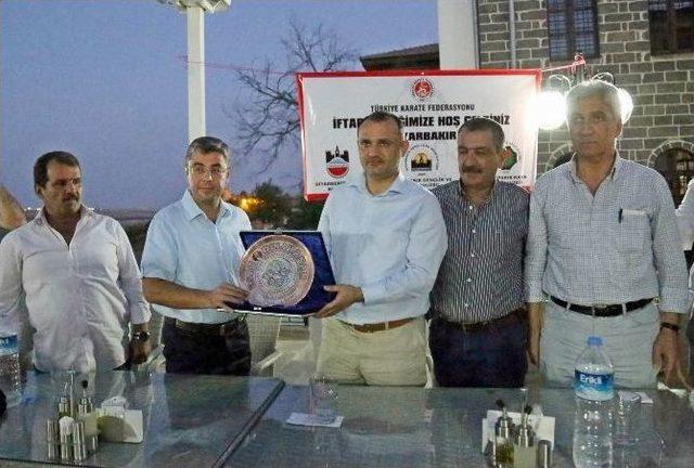 Türkiye Karate Federasyonu’ndan Diyarbakır’a Çıkarma