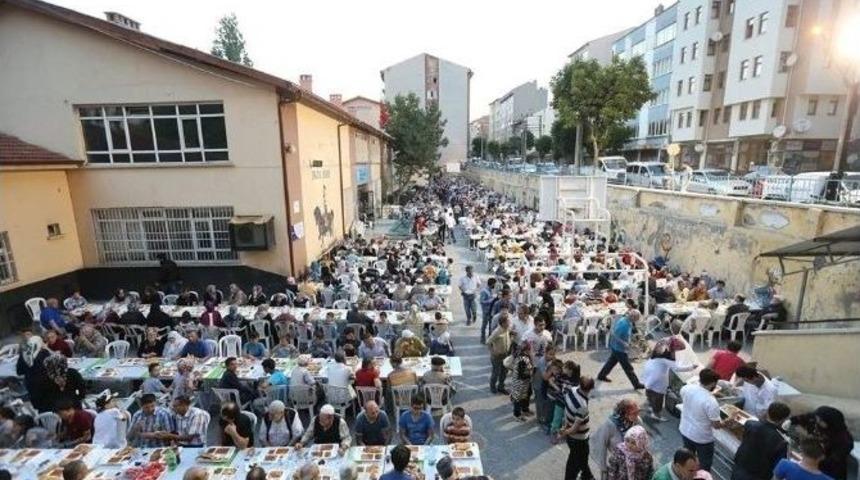 Cedit, Pirler Ve Cemalattin Mahallelerinde İftar