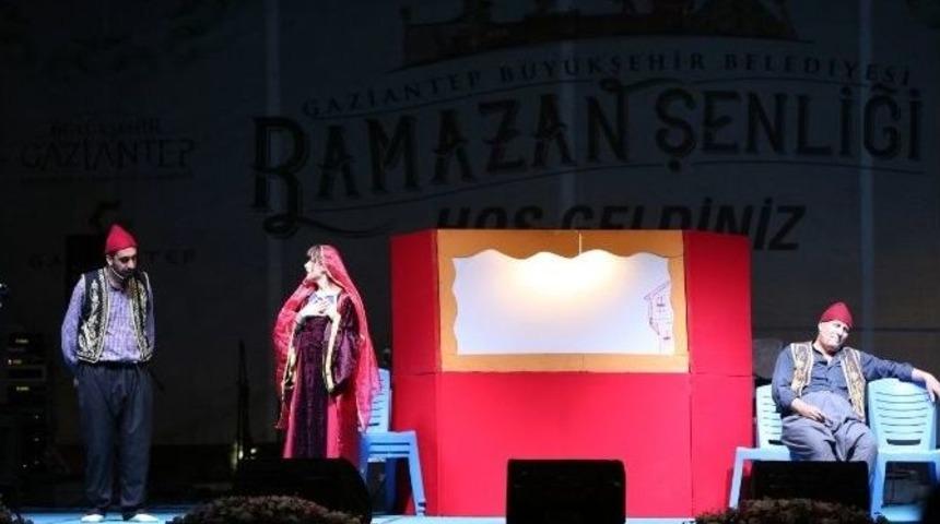 Yazar Ceceli Anneliği Anlattı