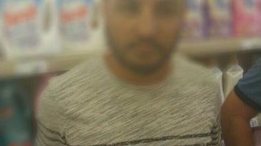 İzmir&rsquo;de İki Kişiyi &Ouml;ld&uuml;ren Zanlı Muğla&rsquo;da Yakalandı