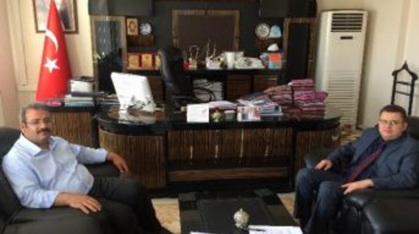 T&uuml;ik Van B&ouml;lge M&uuml;d&uuml;rl&uuml;ğ&uuml; İle Van Halk Sağlığı M&uuml;d&uuml;rl&uuml;ğ&uuml; Arasında İşbirliği Protokol&uuml; İmzalandı