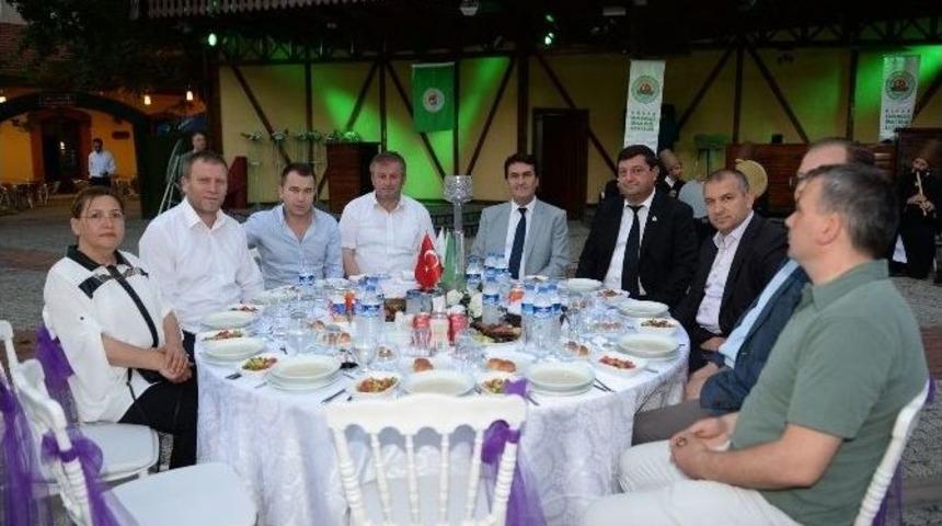 Başkan D&uuml;ndar, Osmangazi Ziraat Odası İftarına Katıldı