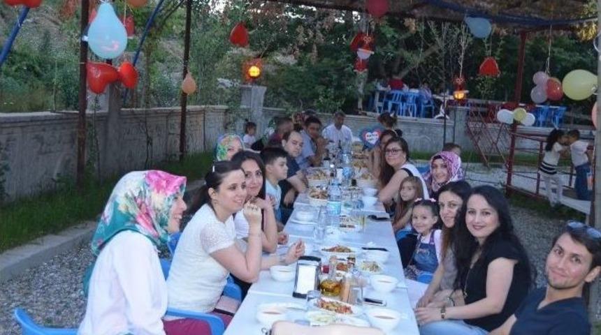 Sason&rsquo;da Minikler İftarla Veda Etti