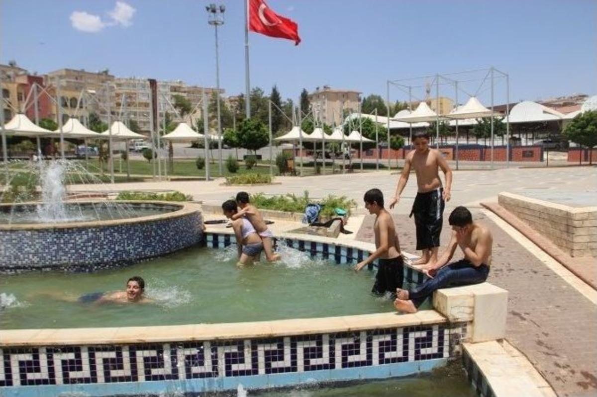 &Ccedil;ocukların S&uuml;s Havuzundaki Tehlikeli Oyunu