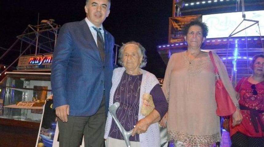 Başkan Delican: "chp&rsquo;li Belediyeleri Duruşu Ve Hizmeti Ortada"