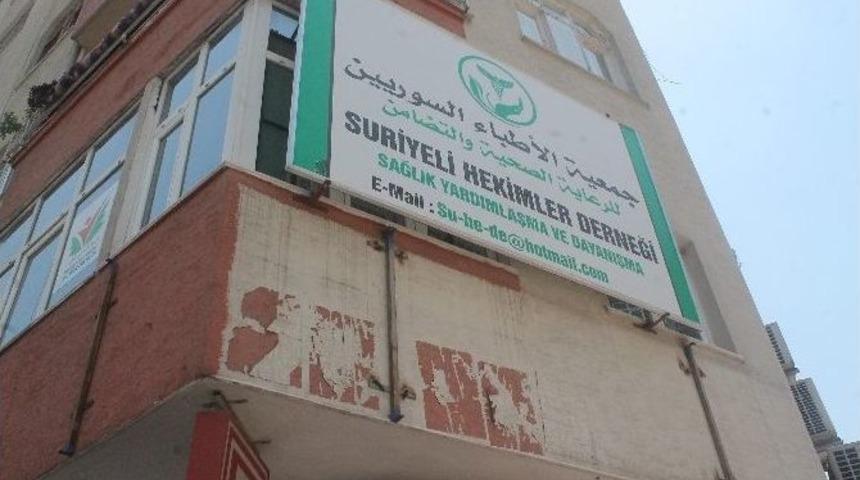 Mersin&rsquo;de Suriyeli Hekimler Derneği A&ccedil;ıldı
