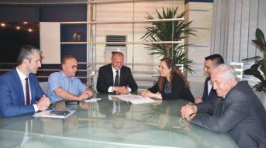 Belediye Üniversite Çevre Yolları Masaya Yatırıldı